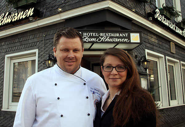 Kati und Christian Warnke - Hotel Restaurant "Zum Schwanen" in Wermelskirchen